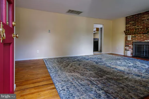 74 SENECA TRL, Medford Lakes, NJ 08055