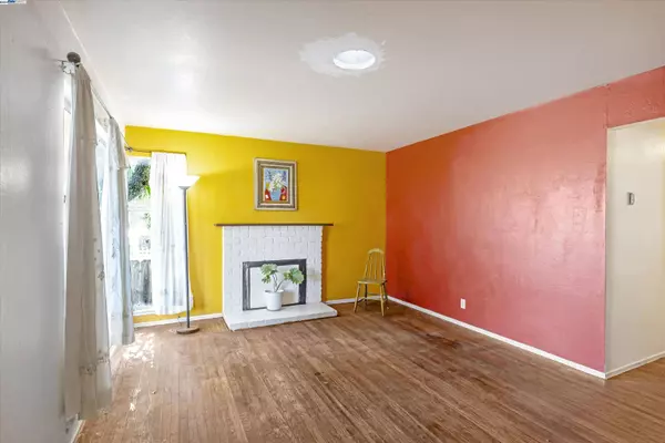 26729 Bahama Ave, Hayward, CA 94545