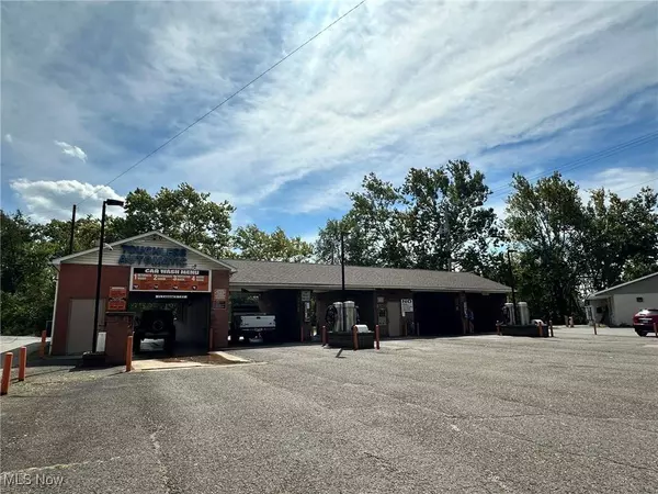 205 Wells AVE, Wellsville, OH 43968