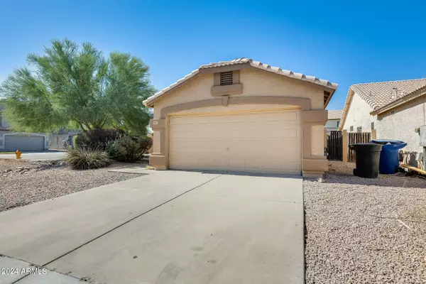 962 S ITHICA Street, Chandler, AZ 85225