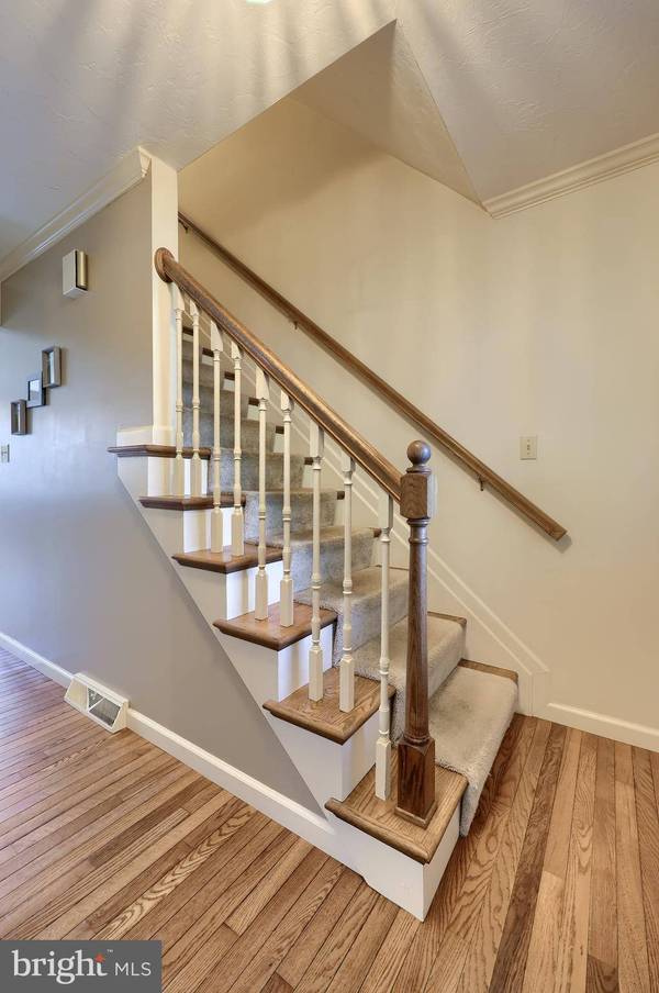 2718 CHESTNUT RUN RD, York, PA 17402