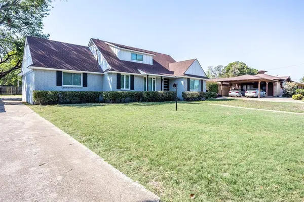 5415 Fox Hill Lane, Dallas, TX 75232