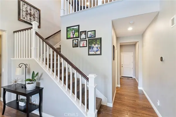 1431 Burnett CIR, Corona, CA 92882