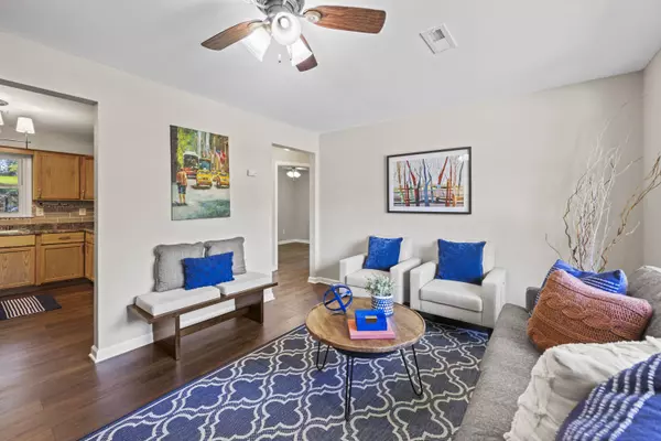 2904 Flora DR, Columbia, MO 65202