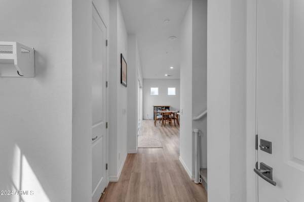 1524 E DUBLIN Street, Gilbert, AZ 85295