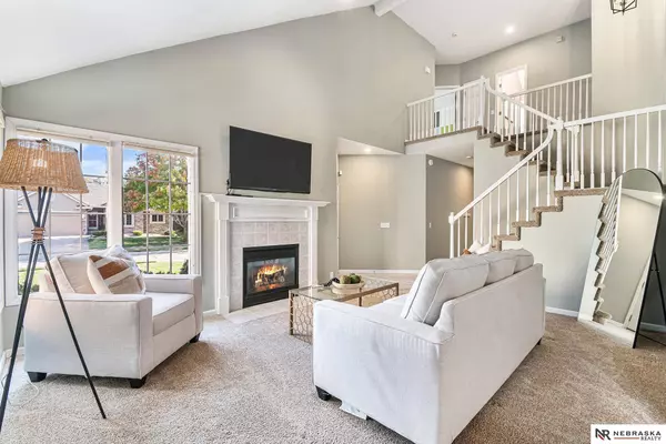 4418 N Branch Drive, Omaha, NE 68116