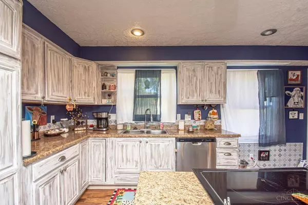 172 Valhalla Dr, Eaton, OH 45320