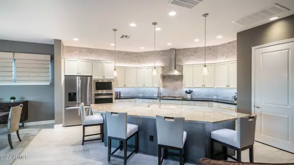 10344 E GAMMA Avenue, Mesa, AZ 85212