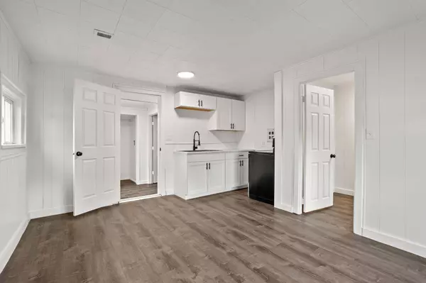 9513 E 4th Ave, Spokane Valley, WA 99213