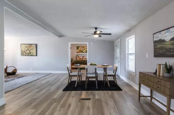 2519 S 17TH ST, Council Bluffs, IA 51503