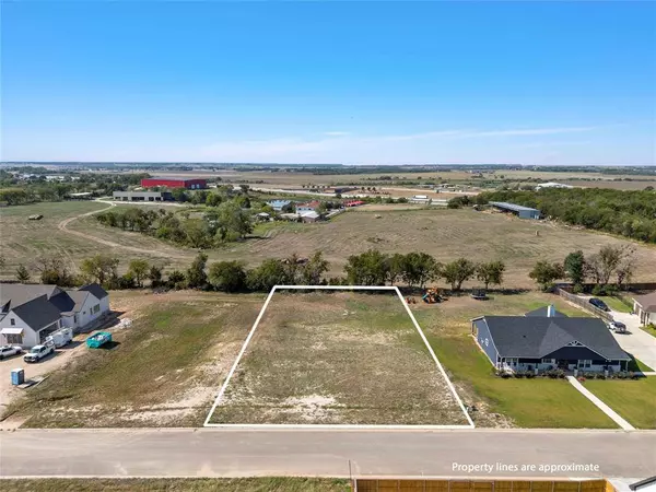 28 Pareya Circle, West, TX 76691