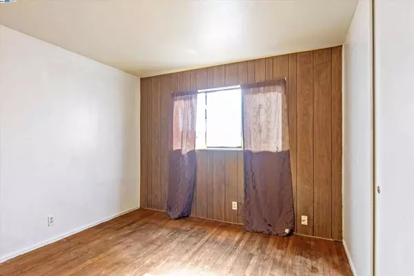 26729 Bahama Ave, Hayward, CA 94545