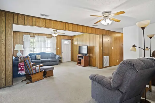 14165 NW 2Nd Avenue, Bristol, FL 32321