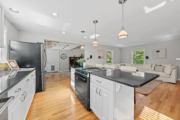 1965 Hillside Drive, Columbus, OH 43221