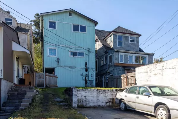 615 Martin Luther King Jr WAY, Tacoma, WA 98405