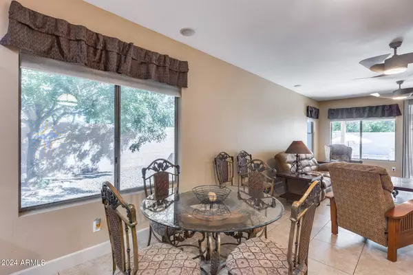 11049 E QUARTET Avenue, Mesa, AZ 85212