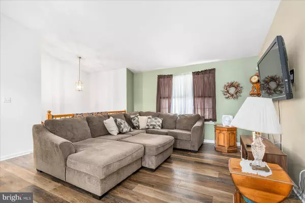 4415 WALNUT RD, Halethorpe, MD 21227