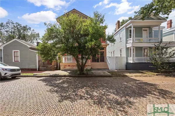 209 W 31st ST, Savannah, GA 31401