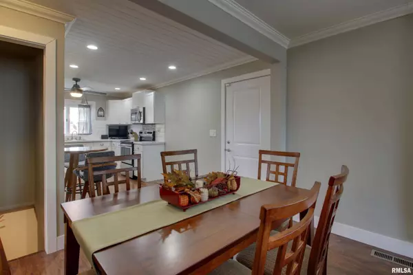 1222 S 19TH ST, Quincy, IL 62301