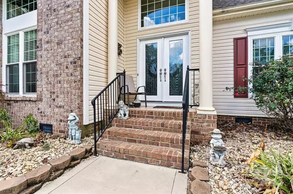 1375 Valhalla DR, Denver, NC 28037