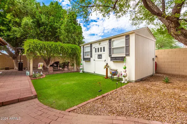 6216 E PORTIA Street, Mesa, AZ 85215