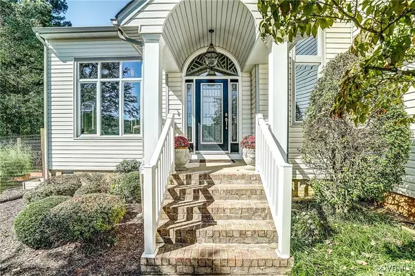 2257 Wheatlands DR, Goochland, VA 23103