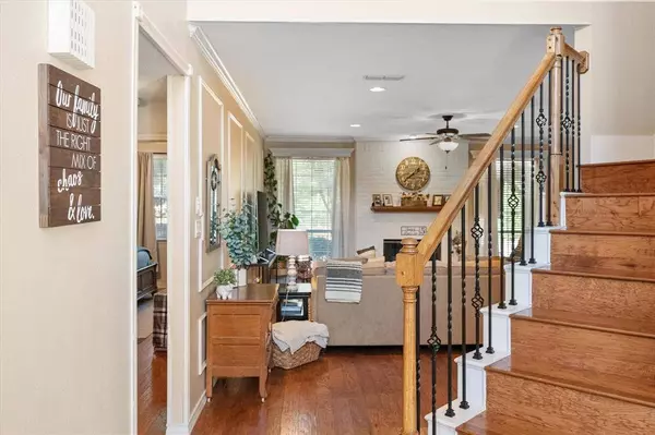 4216 Treehaven Court, Arlington, TX 76016