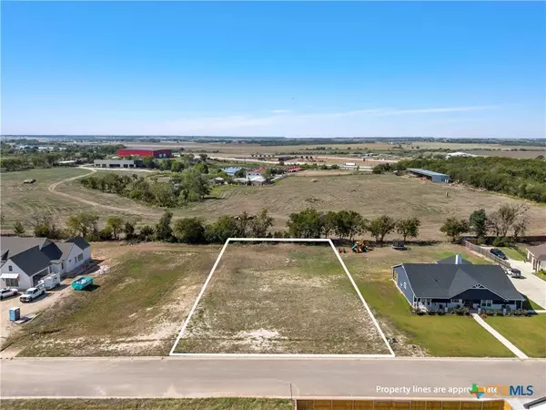 28 Pareya CIR, West, TX 76691