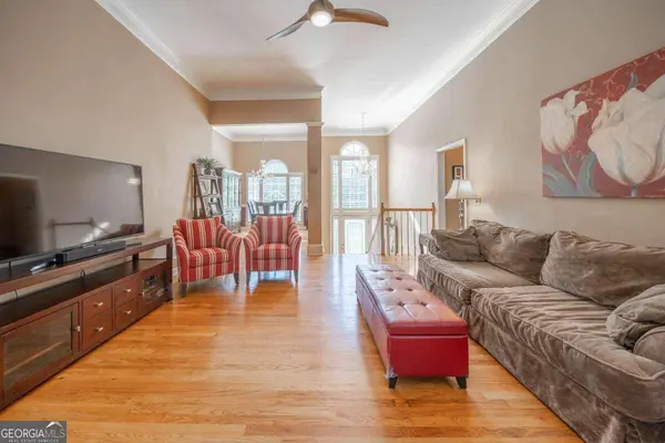 25 Hampton LN, Cartersville, GA 30120