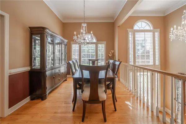 25 Hampton LN, Cartersville, GA 30120