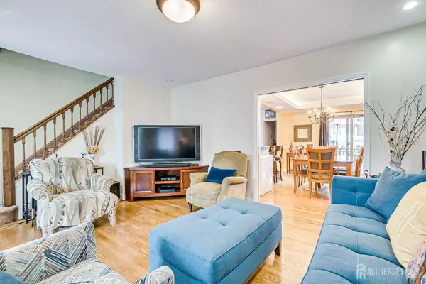 1146 Kennedy BLVD #JF, Bayonne, NJ 07002