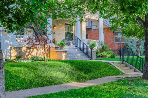 2582 Eudora ST, Denver, CO 80207