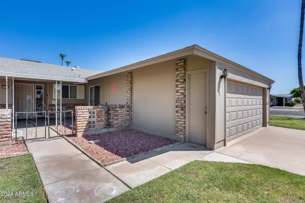 10702 W KELSO Drive, Sun City, AZ 85351