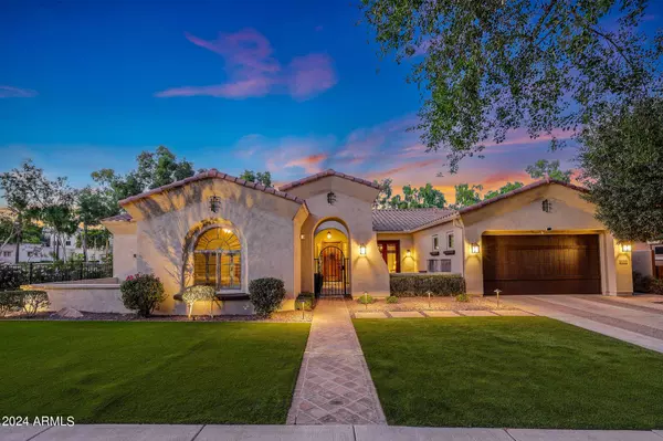 21064 W PROSPECTOR Way, Buckeye, AZ 85396