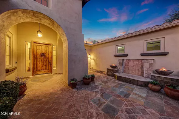 21064 W PROSPECTOR Way, Buckeye, AZ 85396