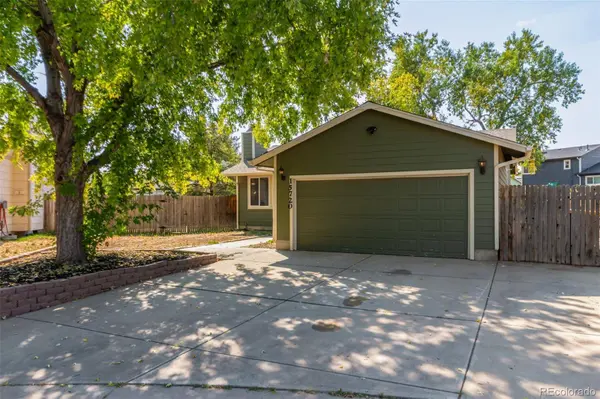 15720 E Princeton PL, Aurora, CO 80013