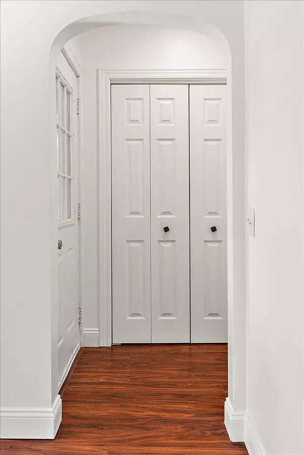 3812 Miramar NE Avenue, Grand Rapids, MI 49525