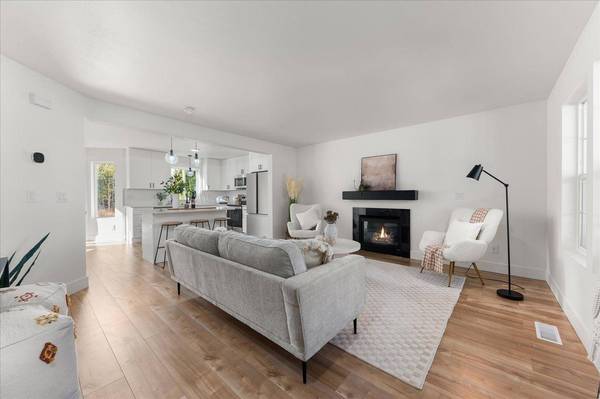 5208 S Altamont Ln, Spokane, WA 99223