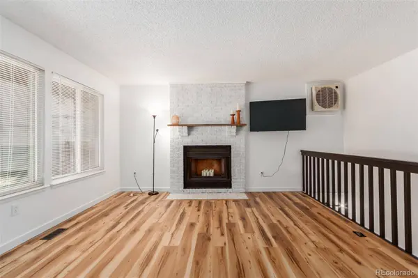 15720 E Princeton PL, Aurora, CO 80013