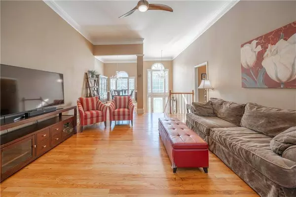 25 Hampton LN, Cartersville, GA 30120