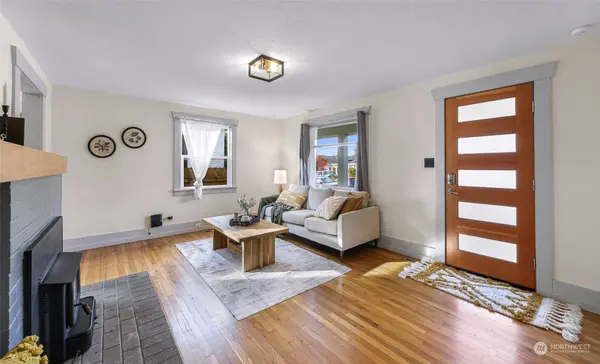 2412 Humboldt ST, Bellingham, WA 98225