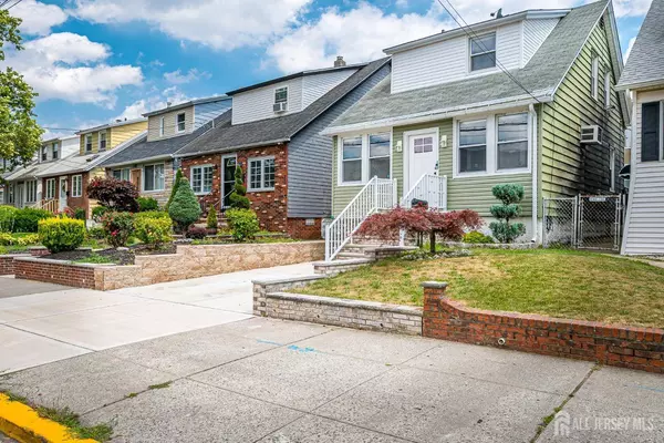 1146 Kennedy BLVD #JF, Bayonne, NJ 07002