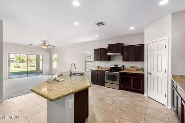 5620 W EUCLID Avenue, Laveen, AZ 85339