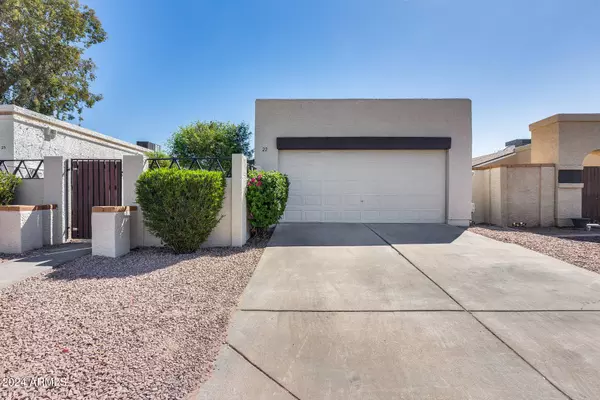 619 E JENSEN Street #22, Mesa, AZ 85203