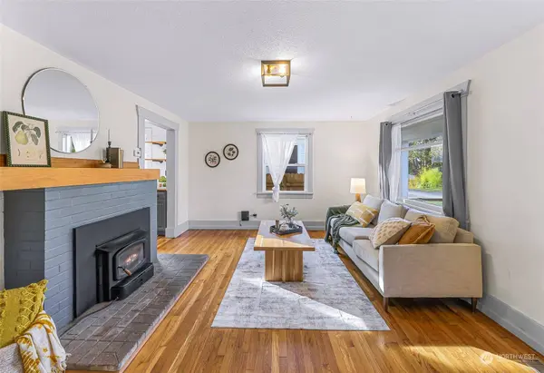 2412 Humboldt ST, Bellingham, WA 98225