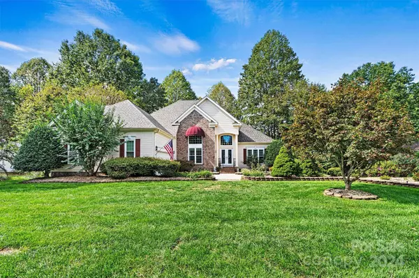 1375 Valhalla DR, Denver, NC 28037