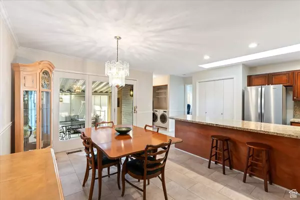 5968 S VILLAGE THREE RD E, Salt Lake City, UT 84121