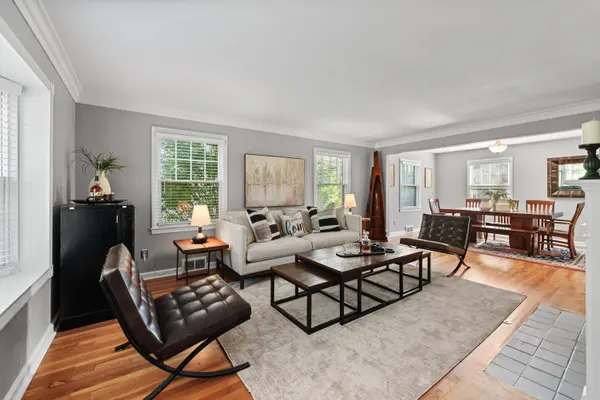 1965 Hillside Drive, Columbus, OH 43221