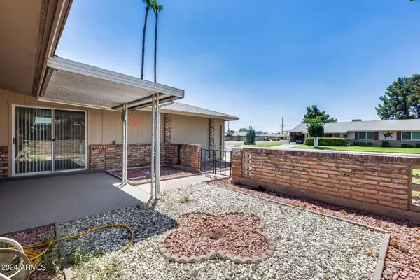 10702 W KELSO Drive, Sun City, AZ 85351