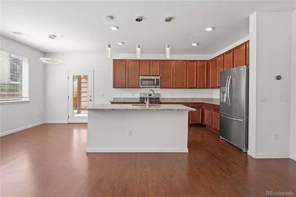 4569 Copeland LOOP #102, Highlands Ranch, CO 80126